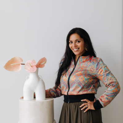 Sanjukta posing with pelvis vase